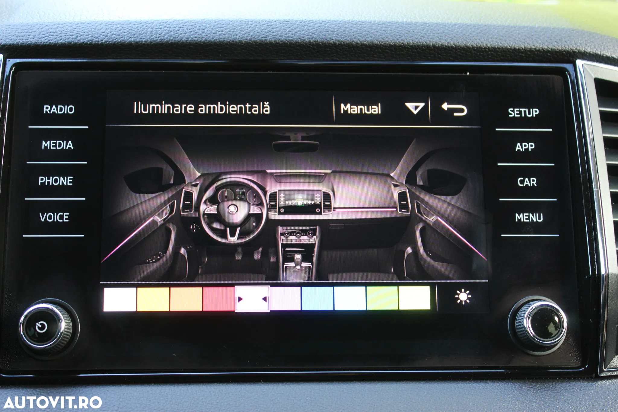 Skoda Karoq 1.5 TSI DSG Ambition - 29