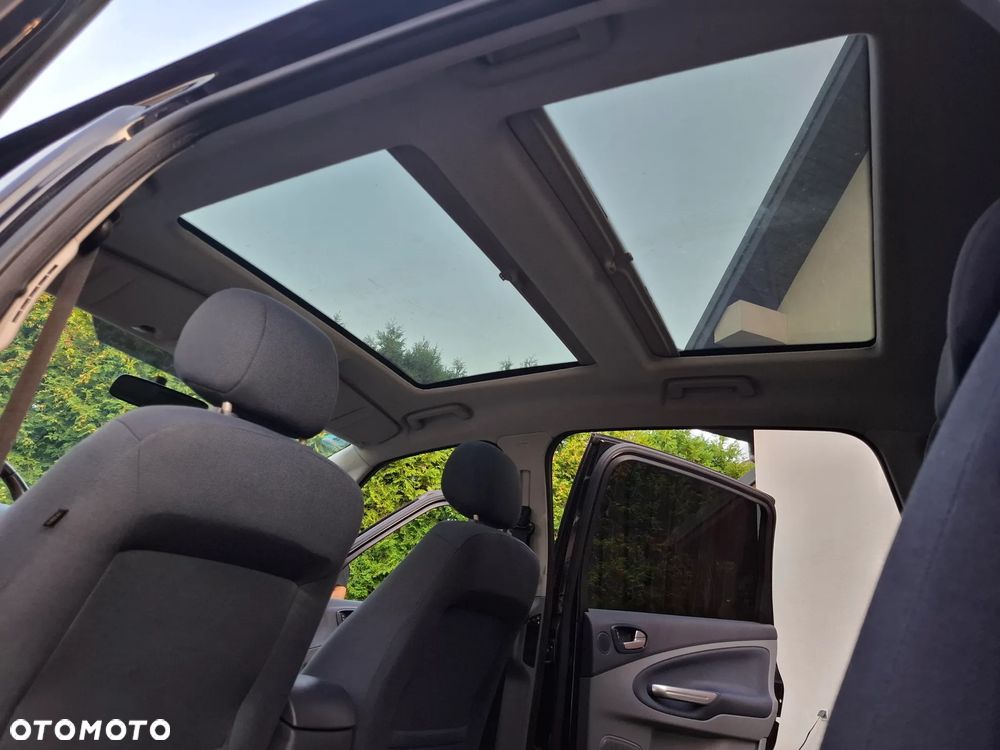 Ford S-Max - 7