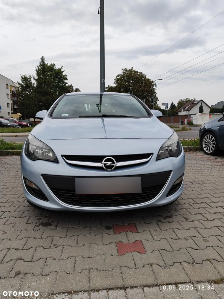 Opel Astra - 2