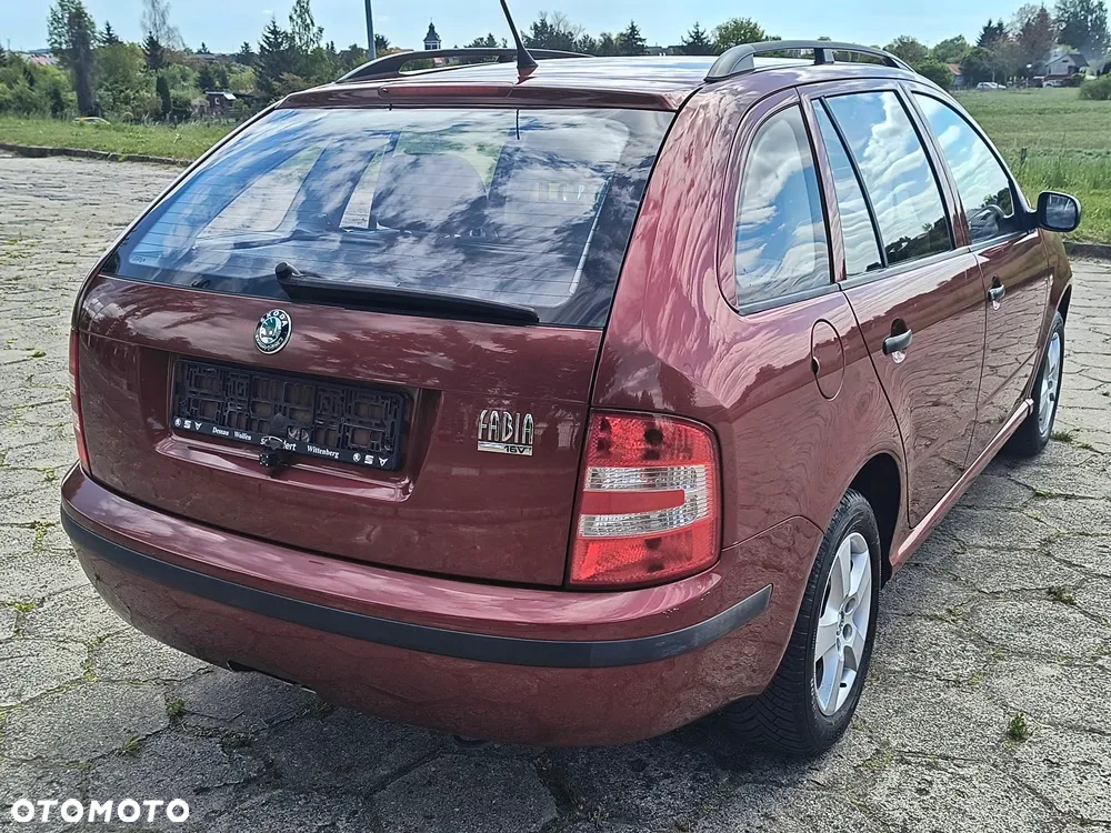 Skoda Fabia 1.4 16V Combi Comfort - 5