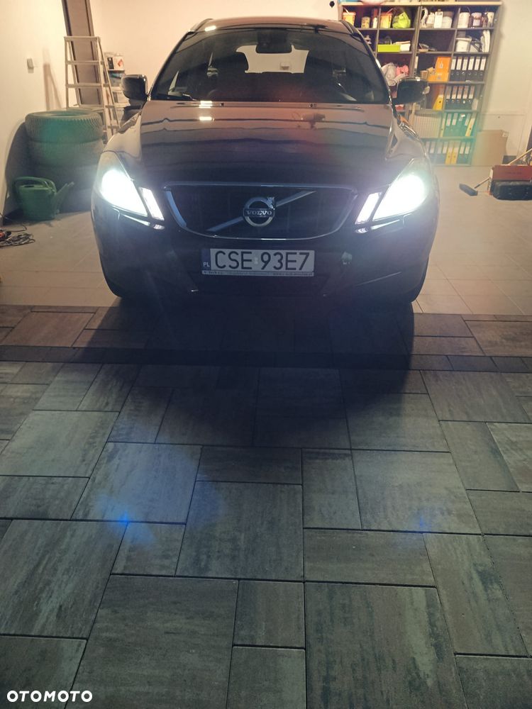 Volvo XC 60 D3 Kinetic - 4