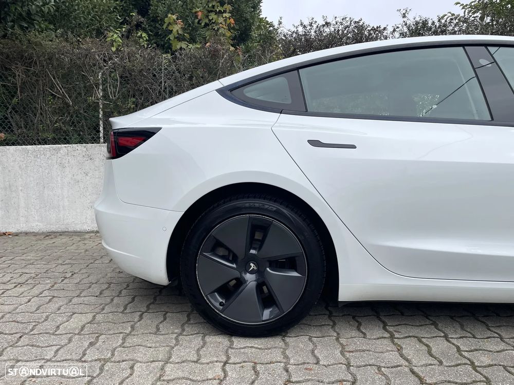 Tesla Model 3 Standard Range Plus RWD - 11