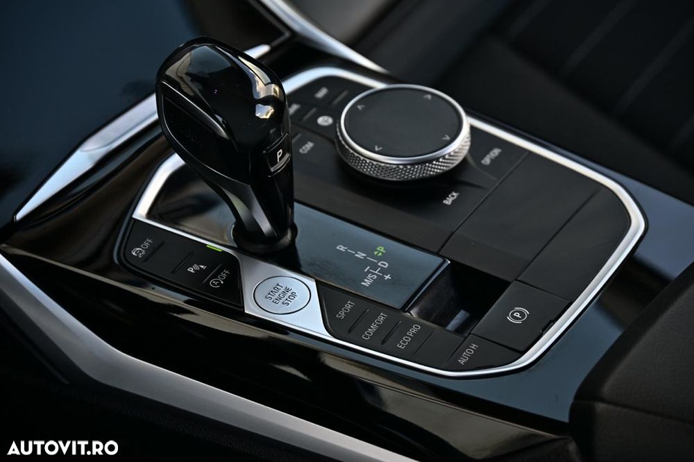 BMW Seria 3 320d Aut. - 17