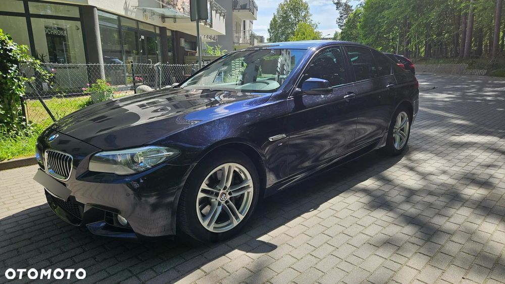 BMW Seria 5 525d xDrive - 1