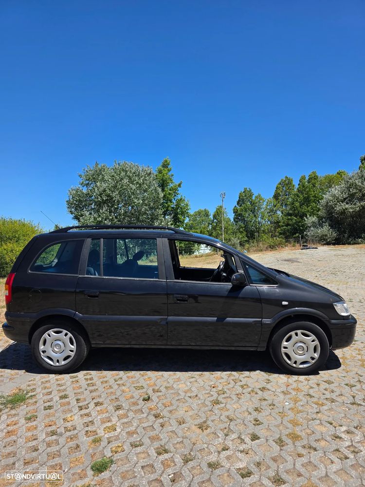 Opel Zafira 2.0 DTi - 4