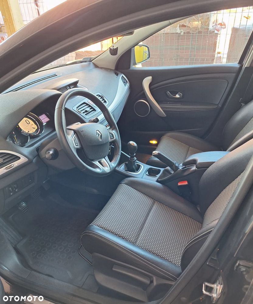 Renault Megane 1.6 16V Exception Euro5 - 9