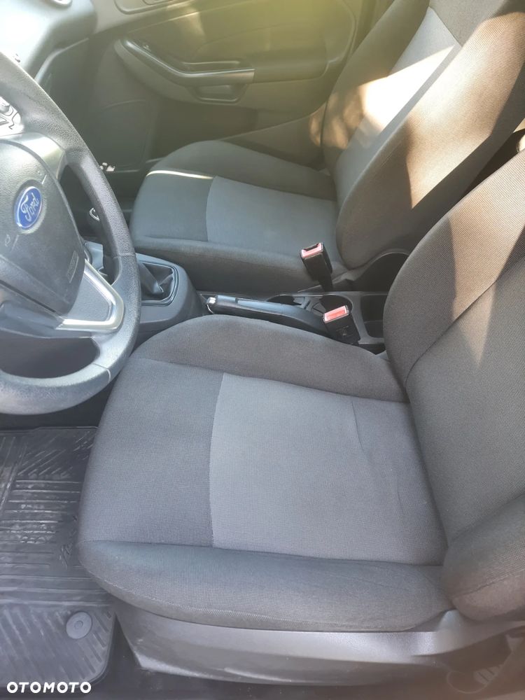 Ford Fiesta 1.25 Ambiente - 11