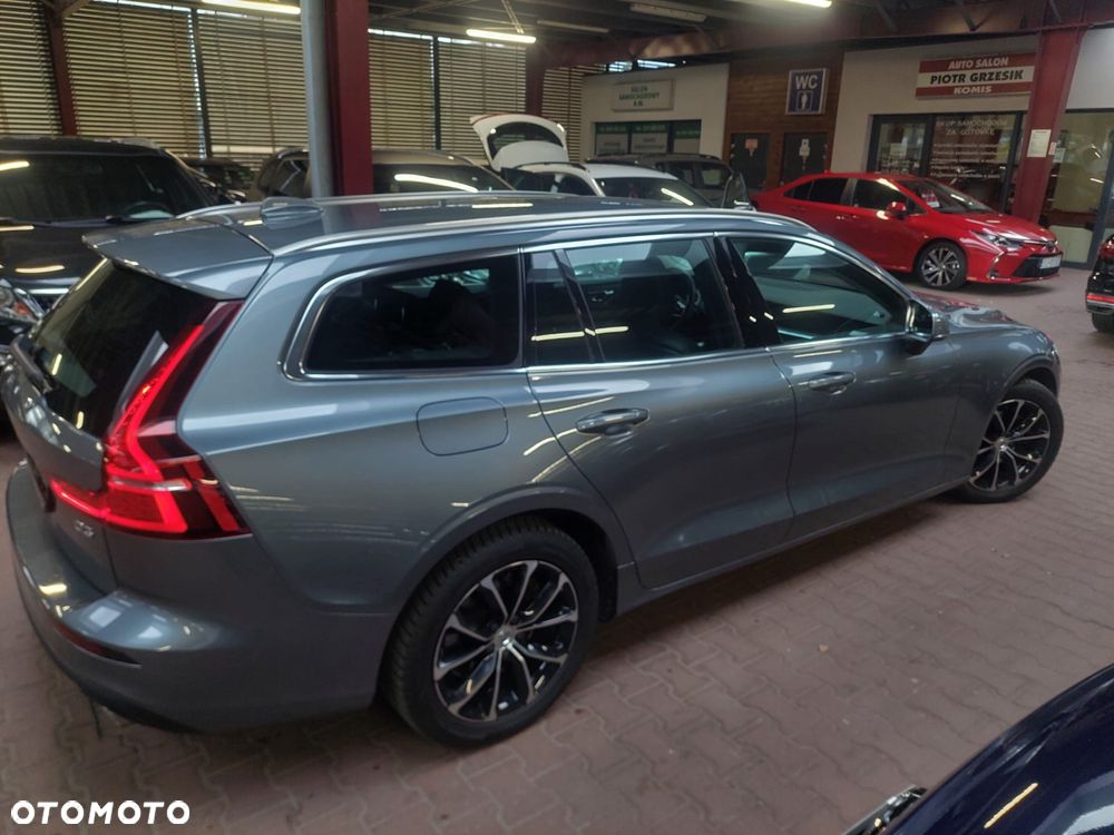 Volvo V60 D3 Momentum - 12