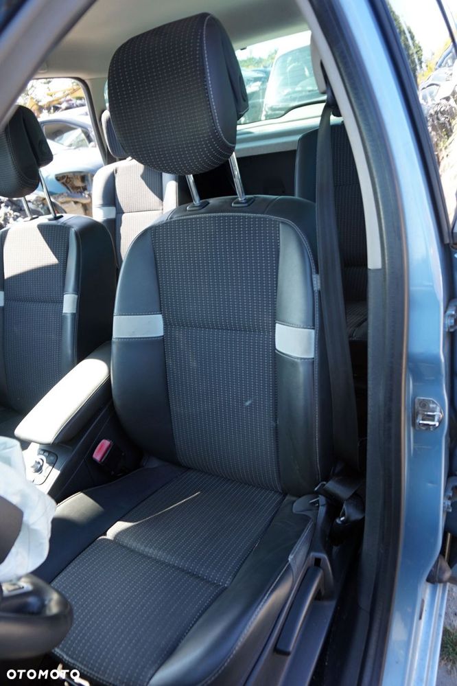 RENAULT SCENIC III PH1 2011 TERPA 1.6 DCI R9M402 130KM ND4009 NIEBIESKI na części - 14