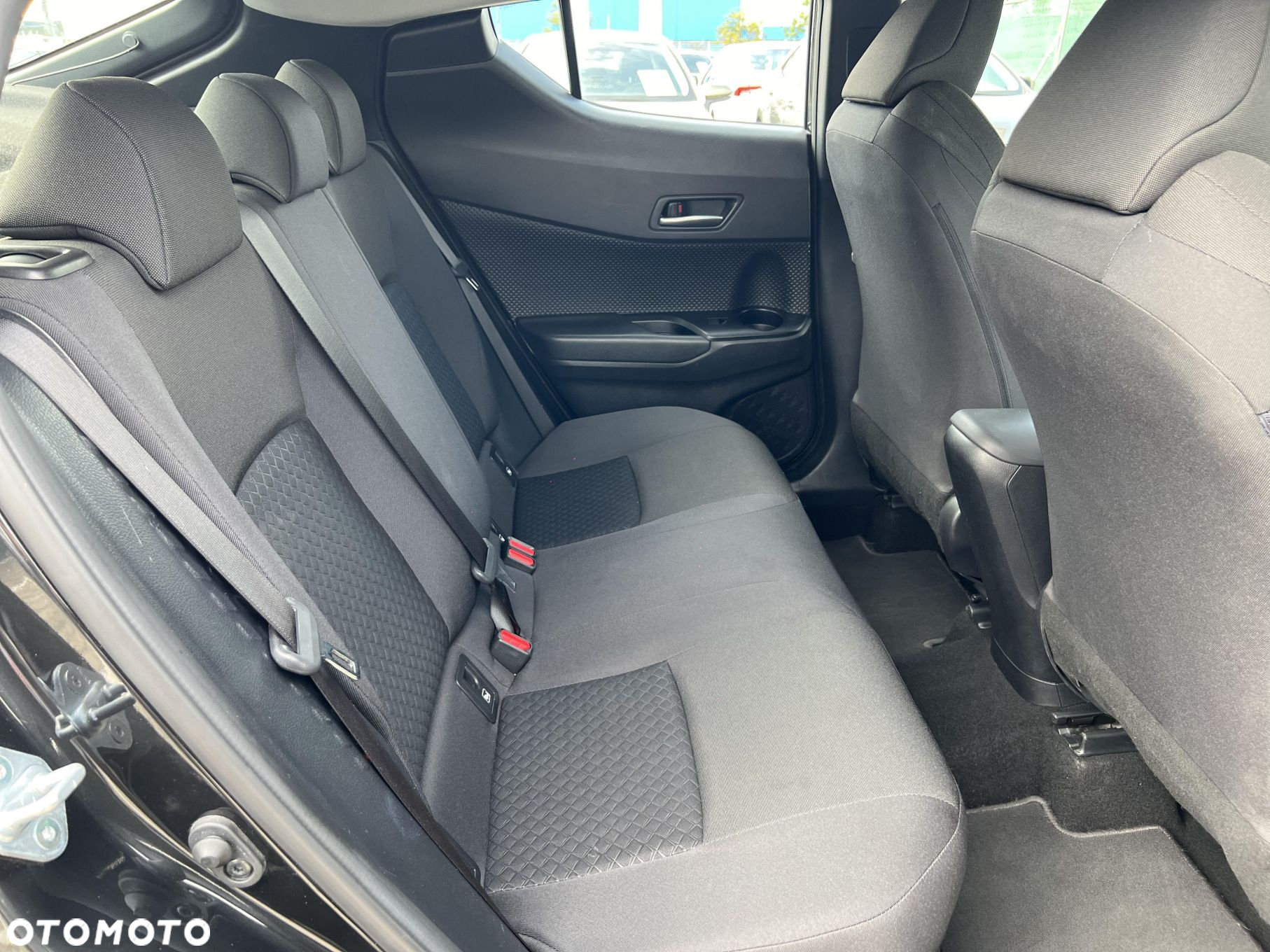 Toyota C-HR 1.8 Hybrid GPF Comfort - 10
