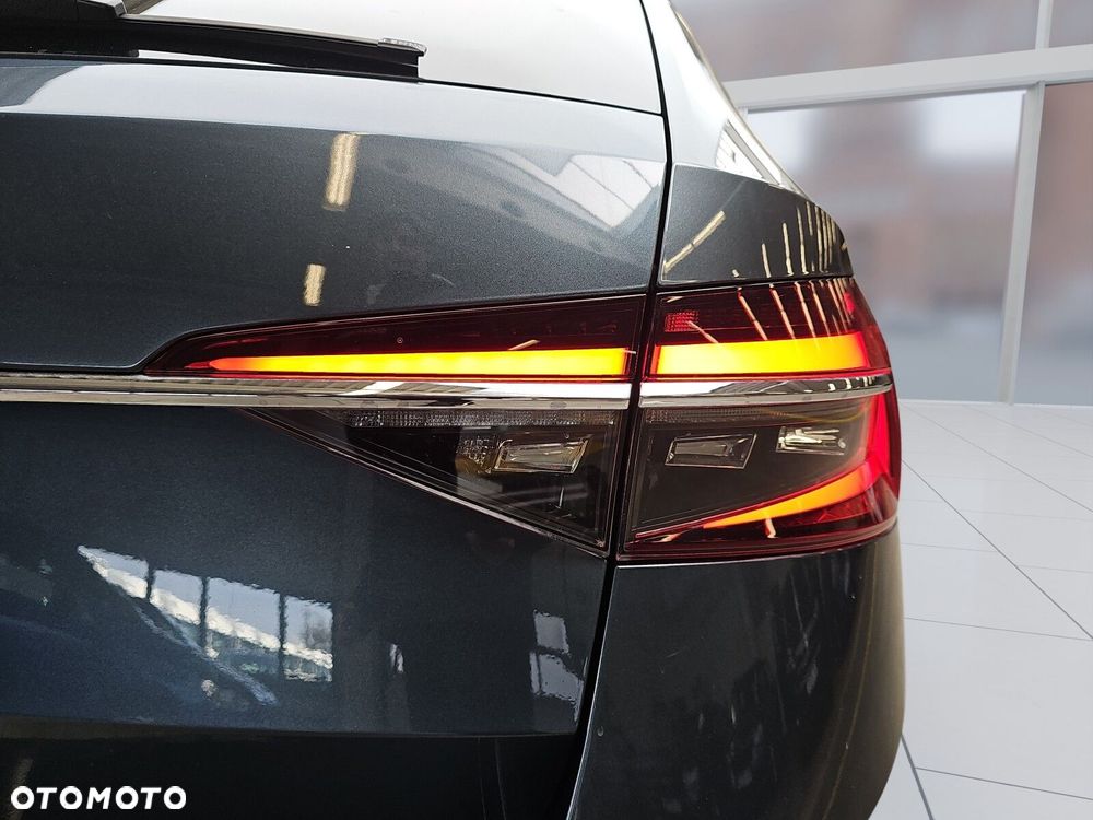 Skoda Superb 2.0 TDI SCR Ambition DSG - 33