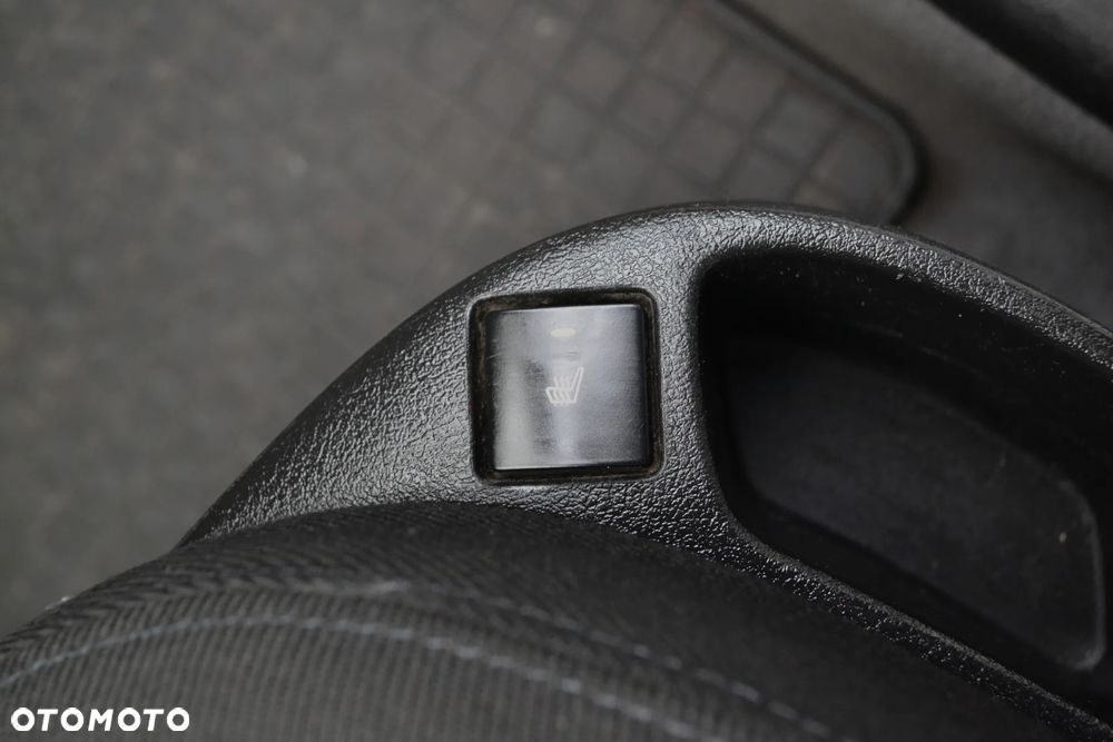 Peugeot 307 2.0 XT Premium - 22