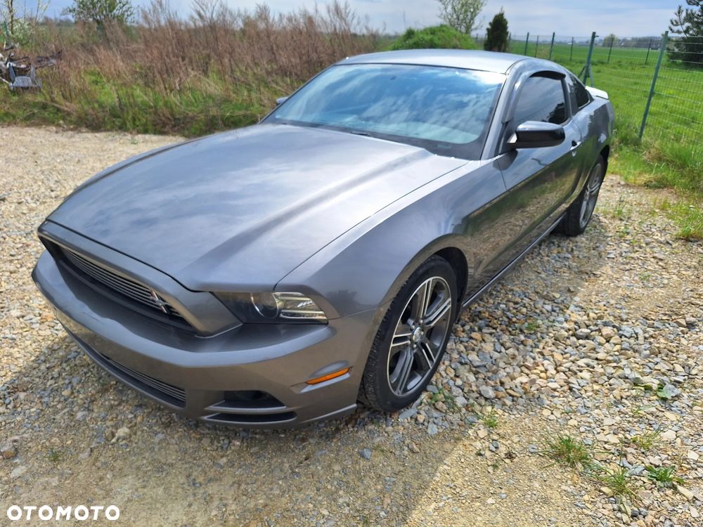 Ford Mustang 3.7 V6 Premium - 1