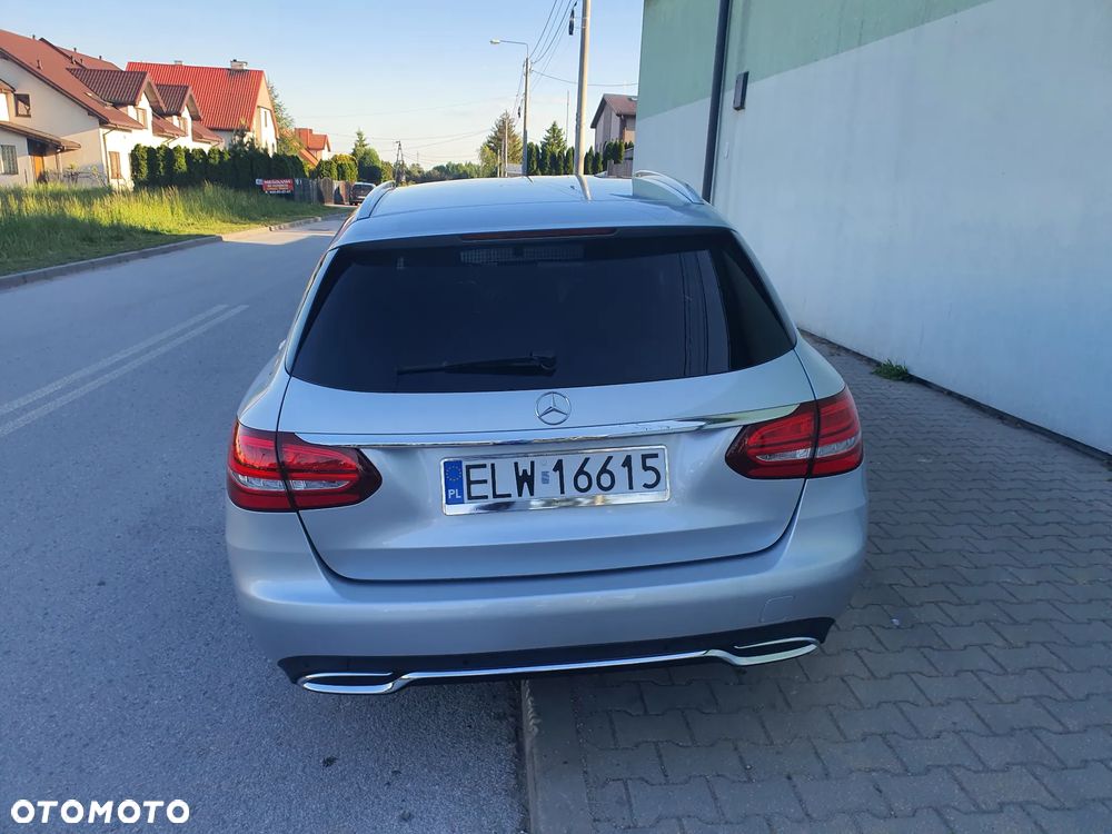 Mercedes-Benz Klasa C 180 T Avantgarde - 6