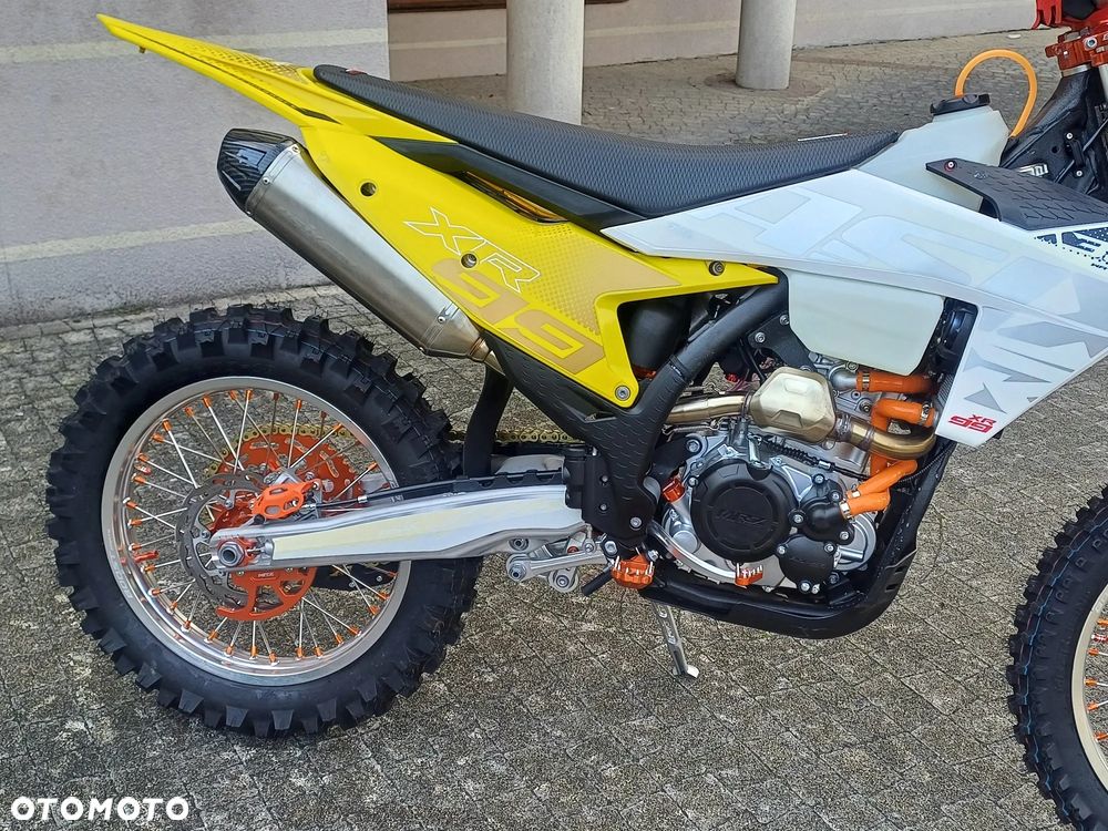ASIX XR - 10