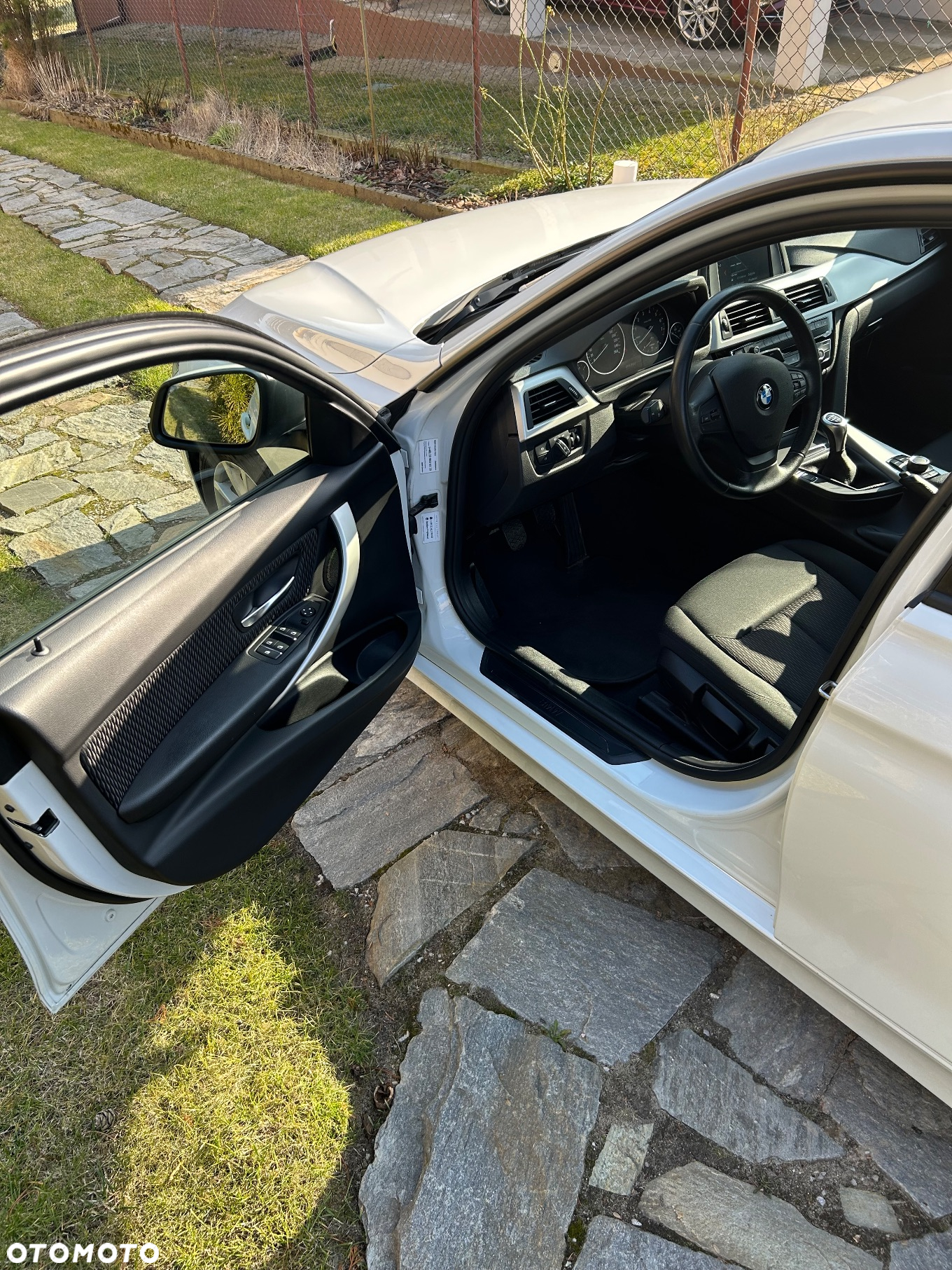 BMW Seria 3 318i - 7
