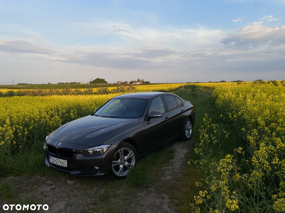 BMW Seria 3 318d Modern Line - 1
