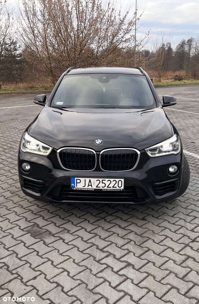BMW X1 xDrive20d xLine - 6