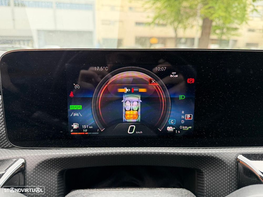 Mercedes-Benz CLA 250 - 17