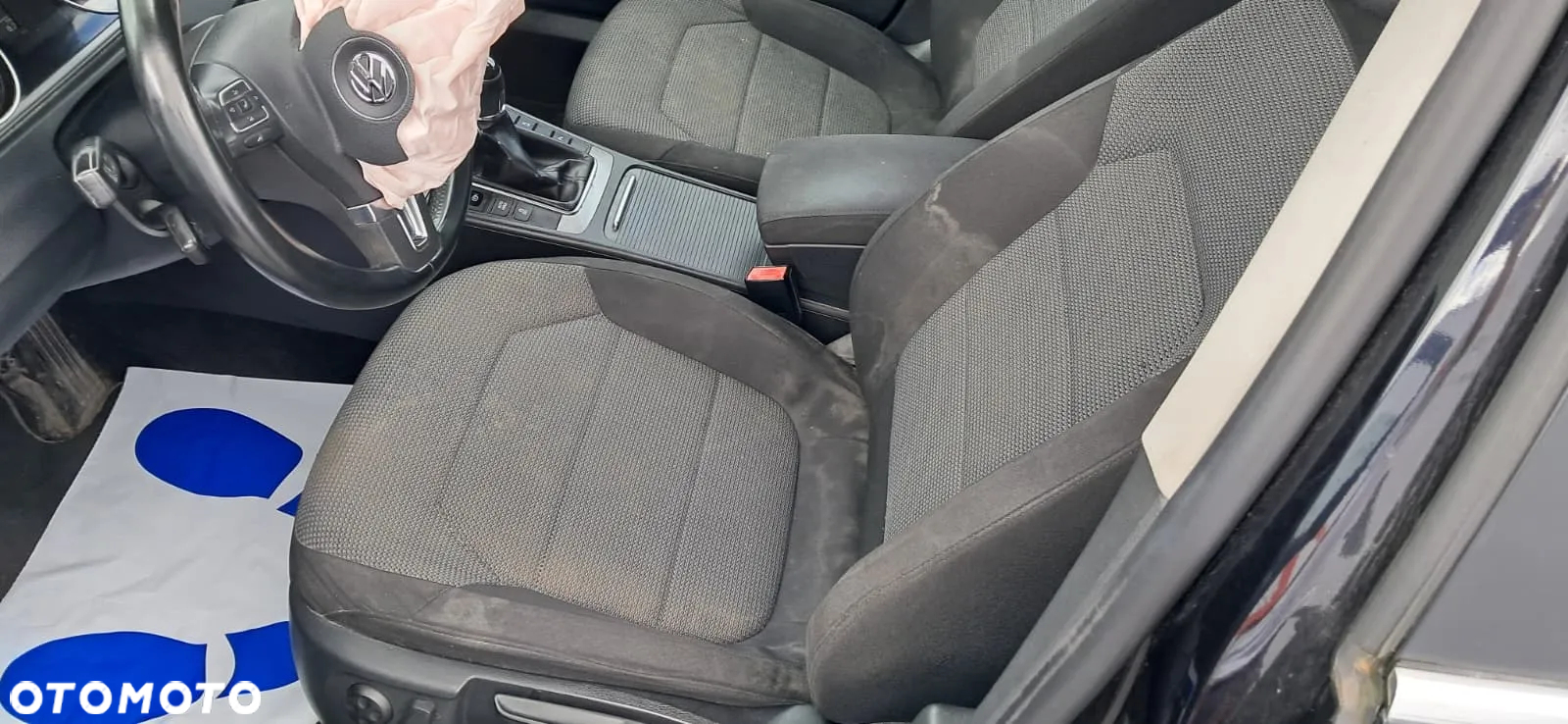 Volkswagen Passat Variant 2.0 Blue TDI SCR Comfortline - 12