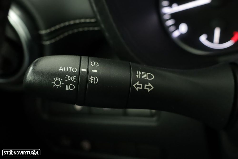 Nissan Juke 1.0 DIG-T Tekna - 17