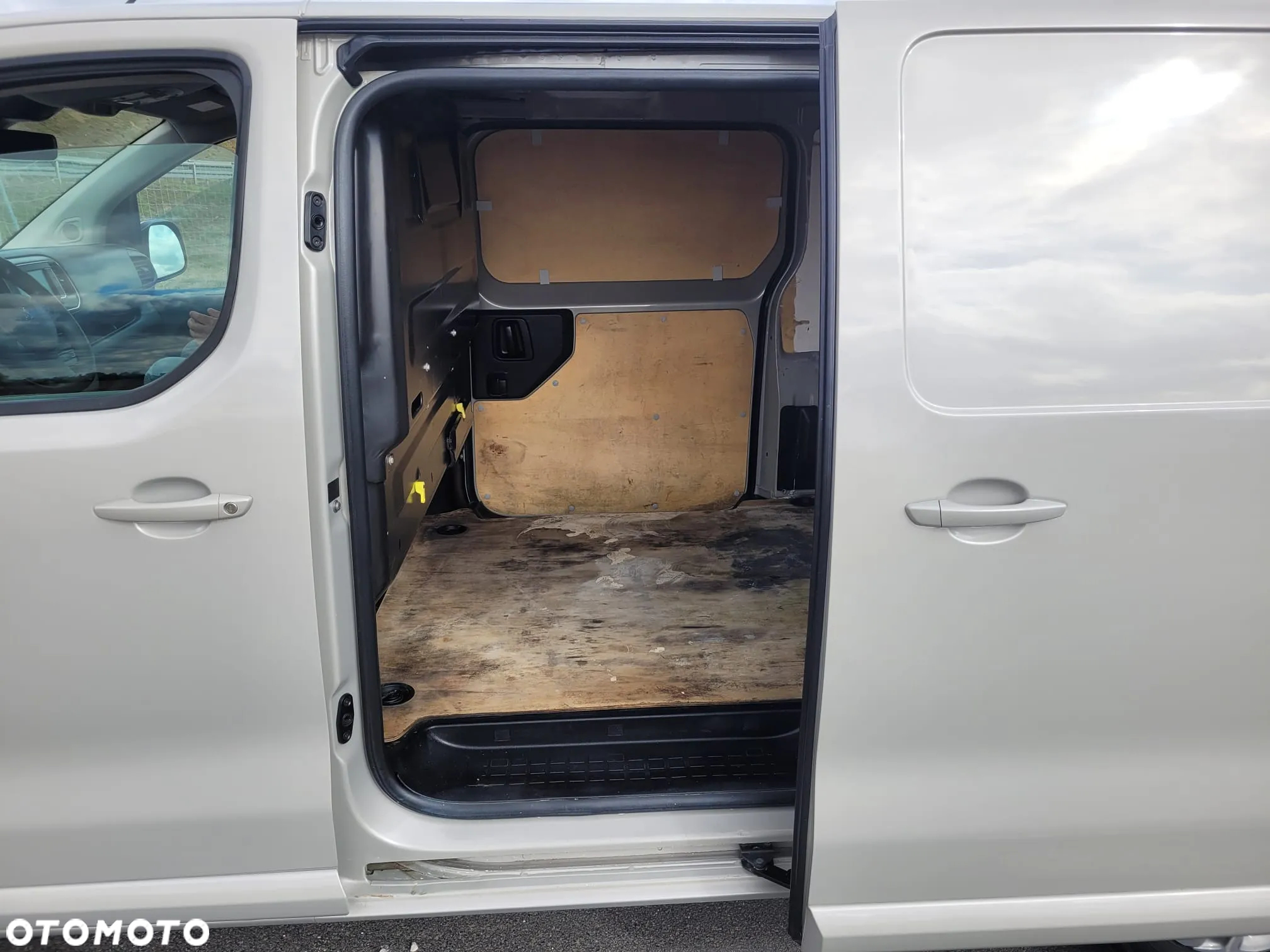 Peugeot Expert - 15