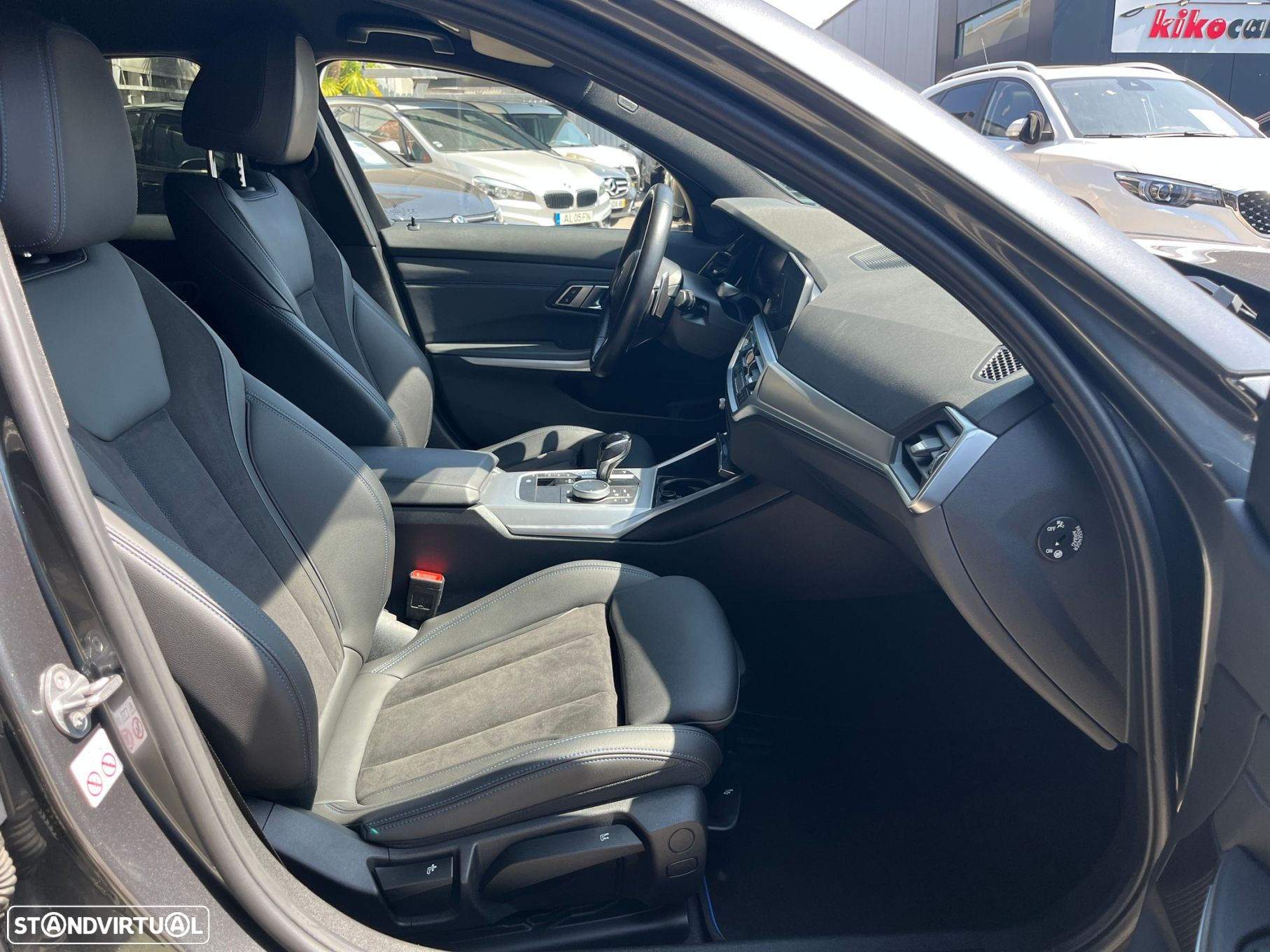 BMW 330 e Touring Pack M Auto - 11