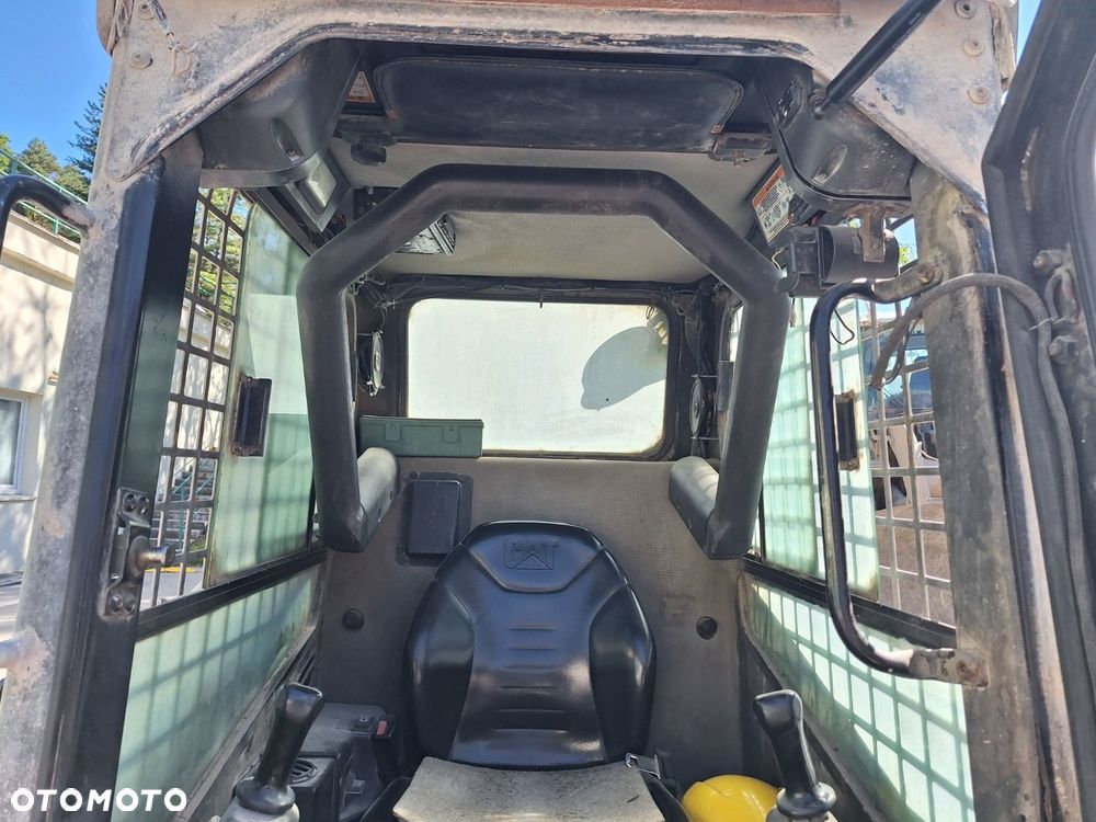 Caterpillar 226 4X4 - 18