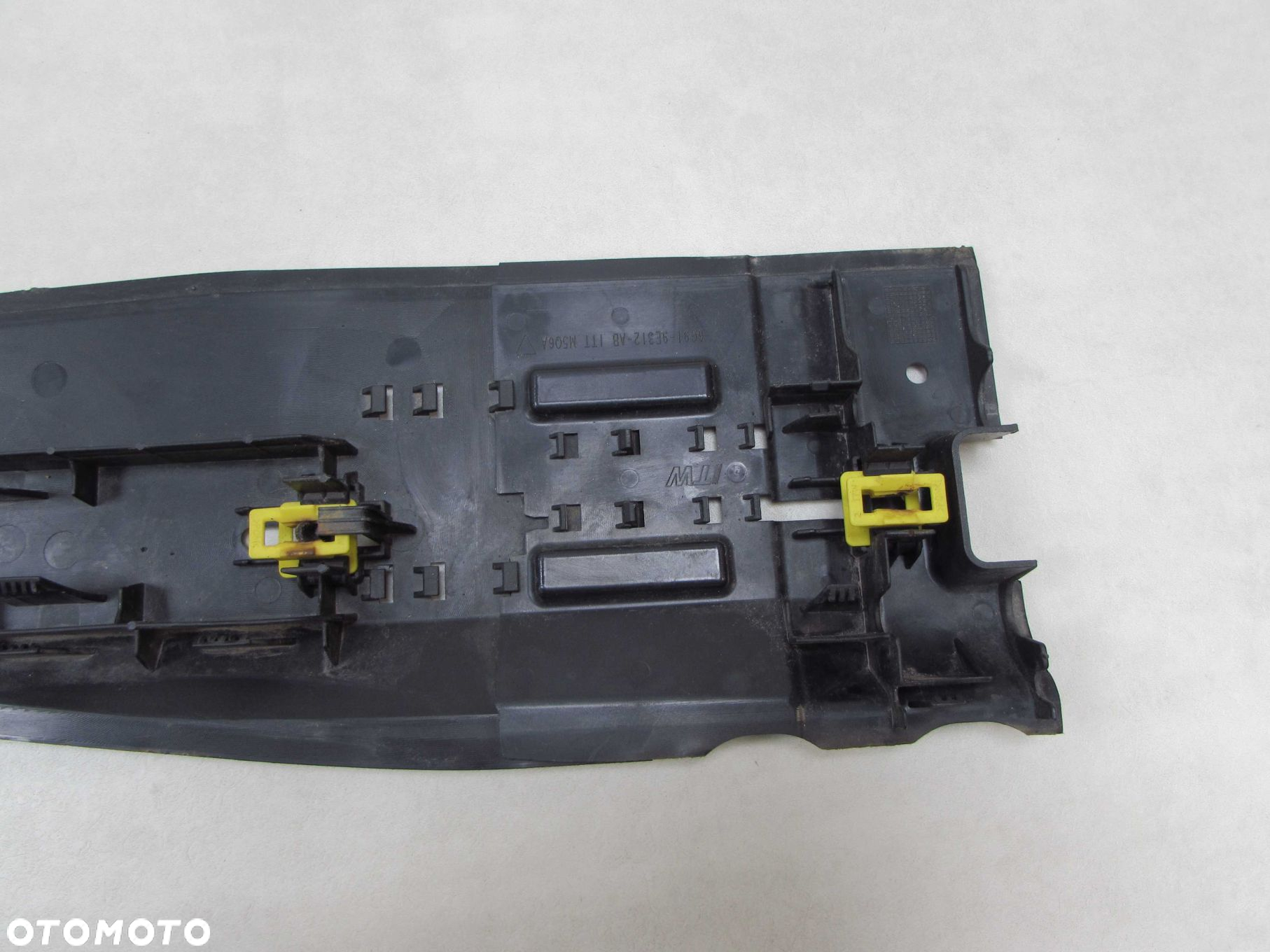 VOLVO S80 V70 OSLONA PROWADNICA PRZEWODOW PALIWA PODWOZIA 6G91-9E312-BC 6G91-9S282-D 6G91-9E312-AB - 10