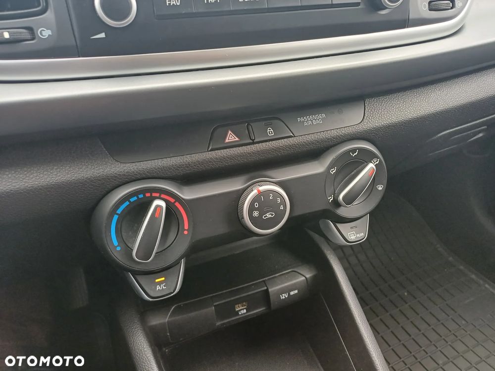 Kia Rio 1.2 M - 20