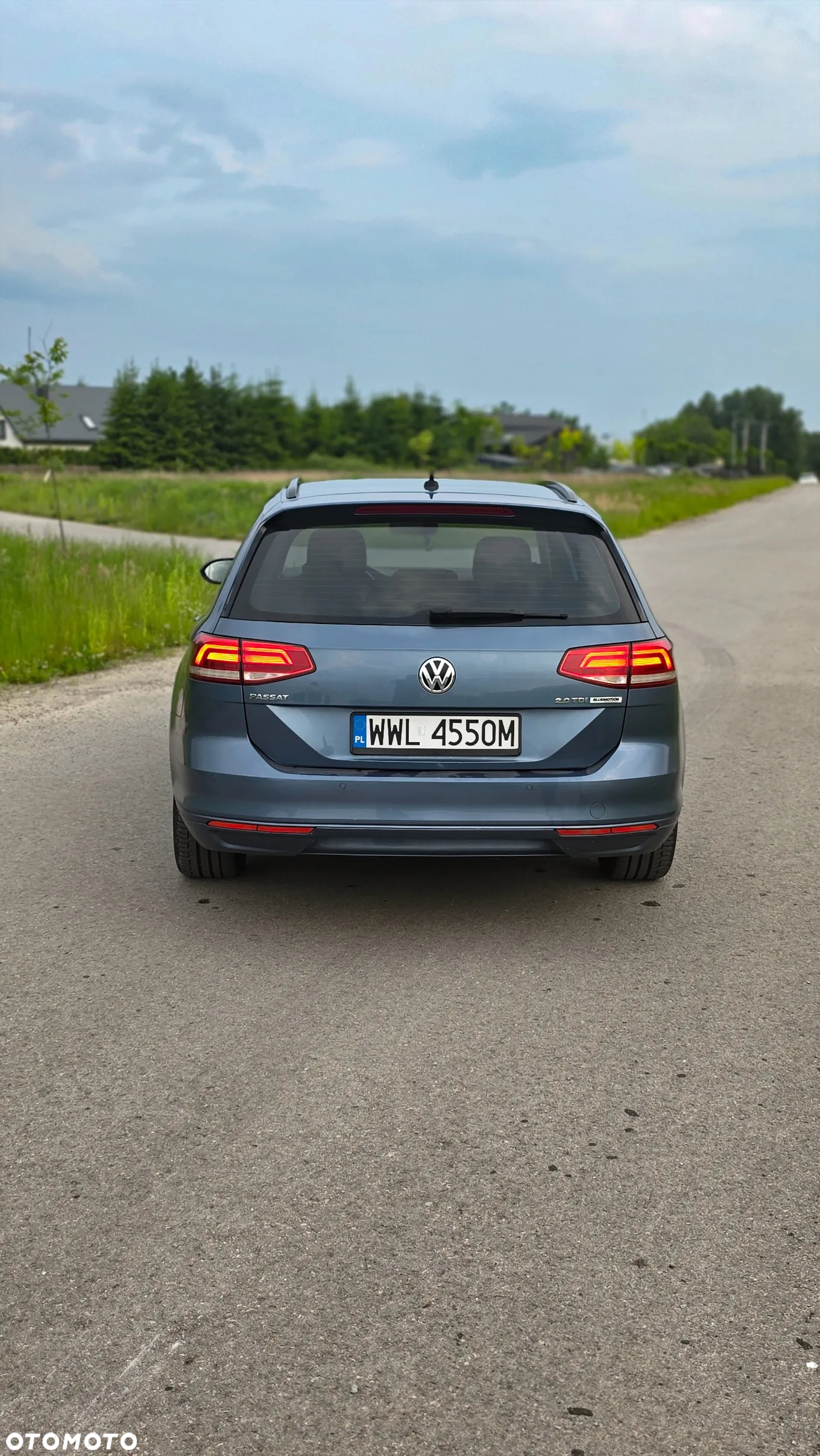 Volkswagen Passat 2.0 TDI BMT Comfortline - 10