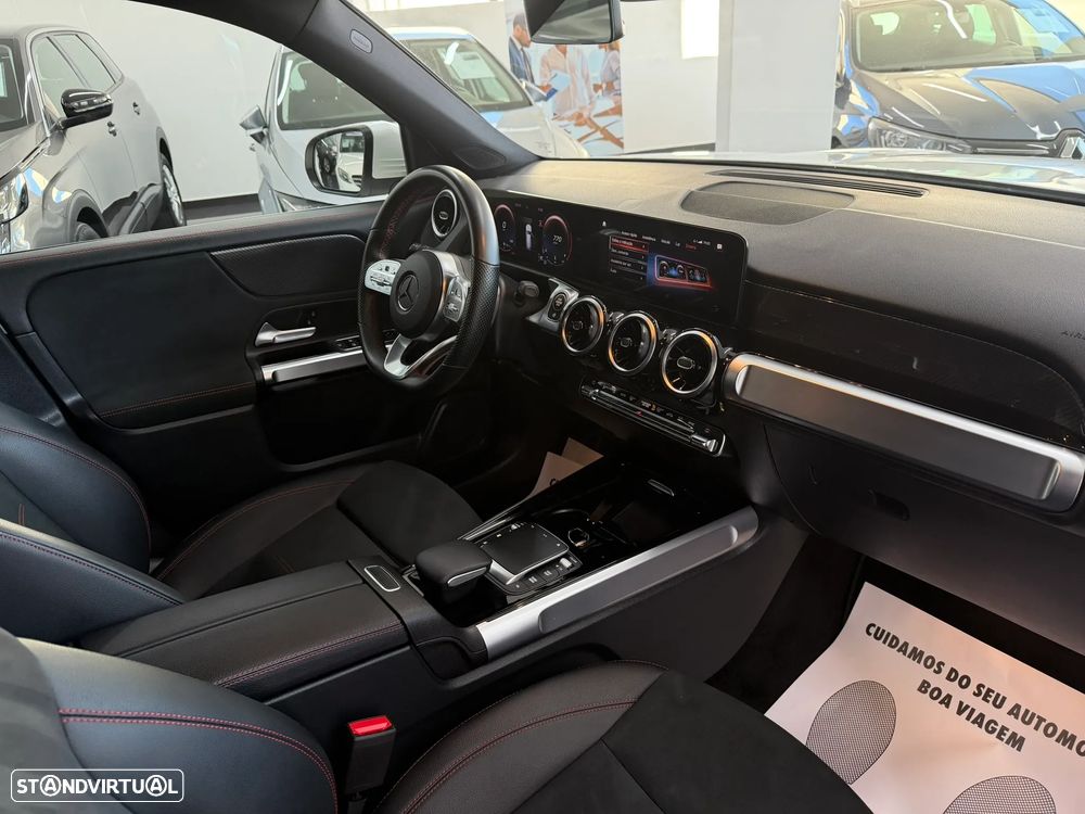 Mercedes-Benz GLB 180 d AMG Line - 35