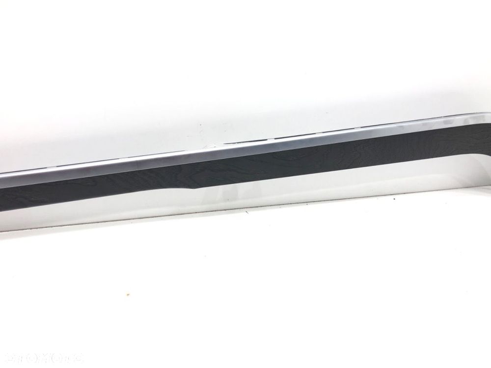 LISTWA DEKOR TUNELU LEWA - 84.00 PLN - AUDI A8 D5 (4N2, 4N8) 2017 - 2022 60 TFSI Mild Hybrid quattro - 3