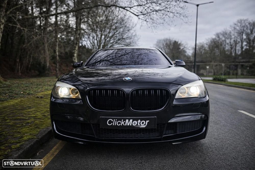 BMW 740 d Pack M - 4