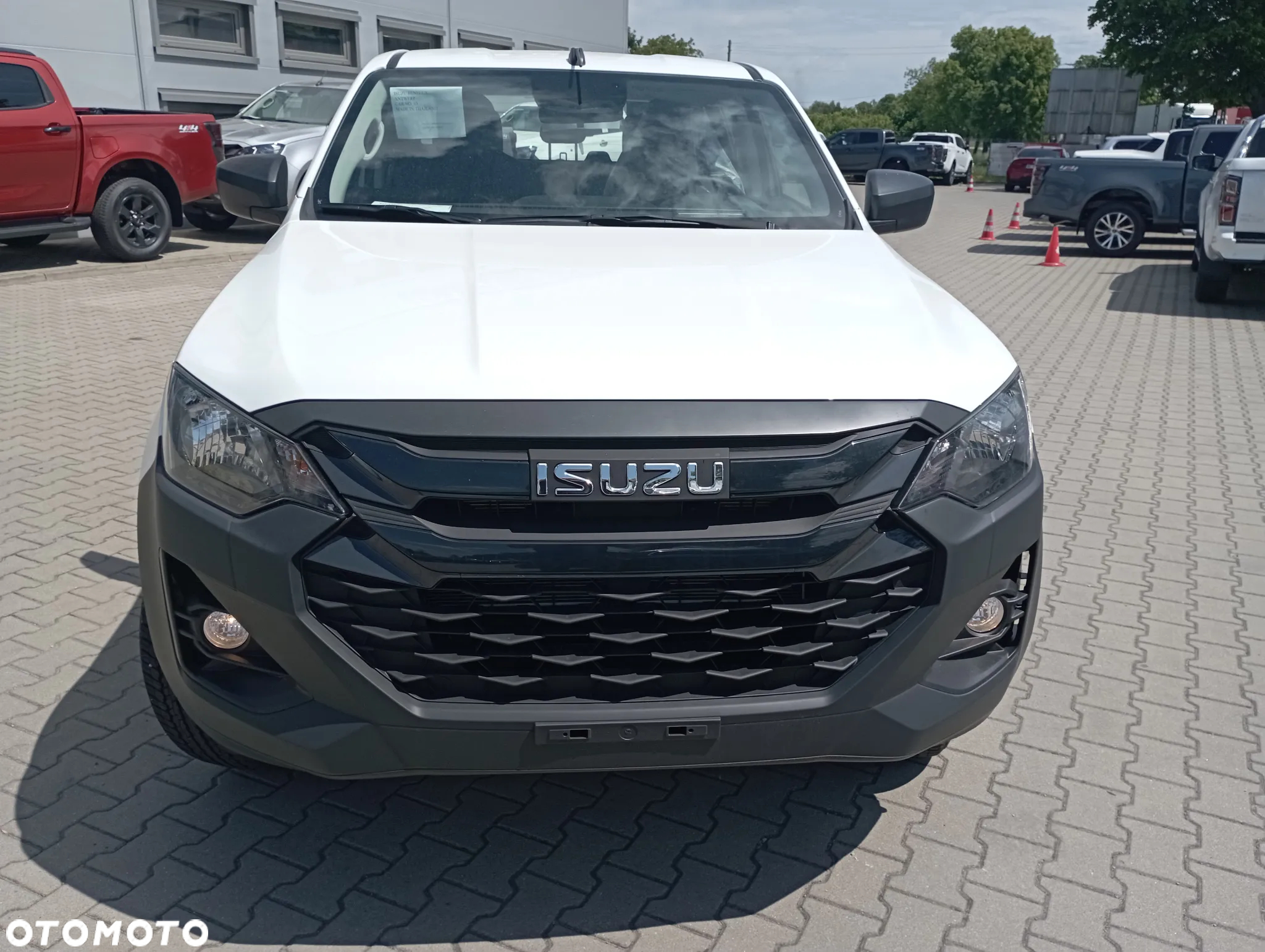 Isuzu D-Max 1.9 DC L - 4