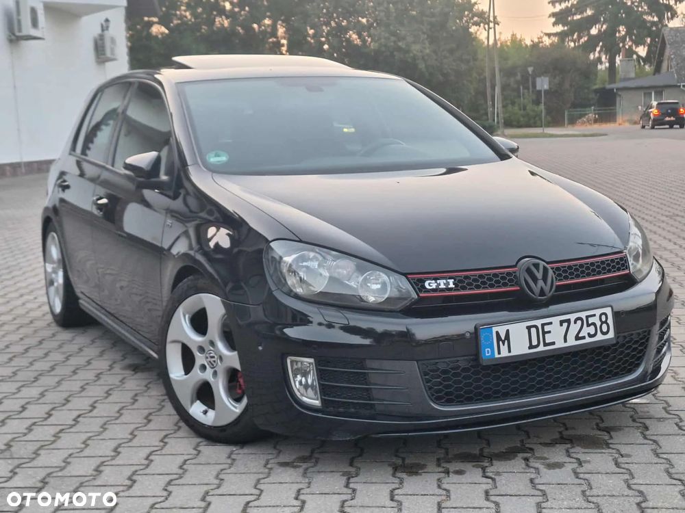 Volkswagen Golf 2.0 GTI - 29