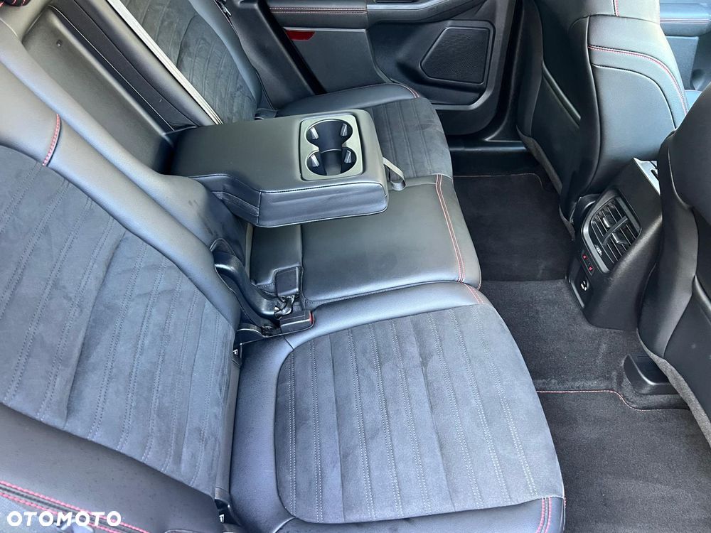 Ford Kuga - 28
