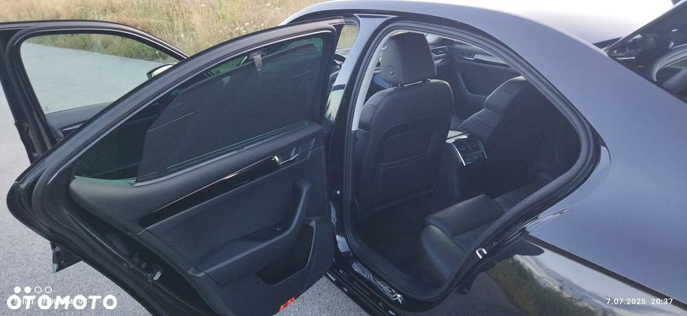 Skoda Superb 2.0 TDI 4x4 L&K DSG - 13