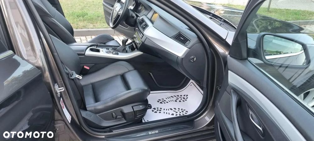 BMW Seria 5 - 13