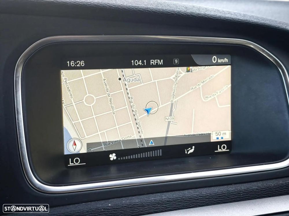 Volvo V40 1.6 D2 Eco Momentum - 8