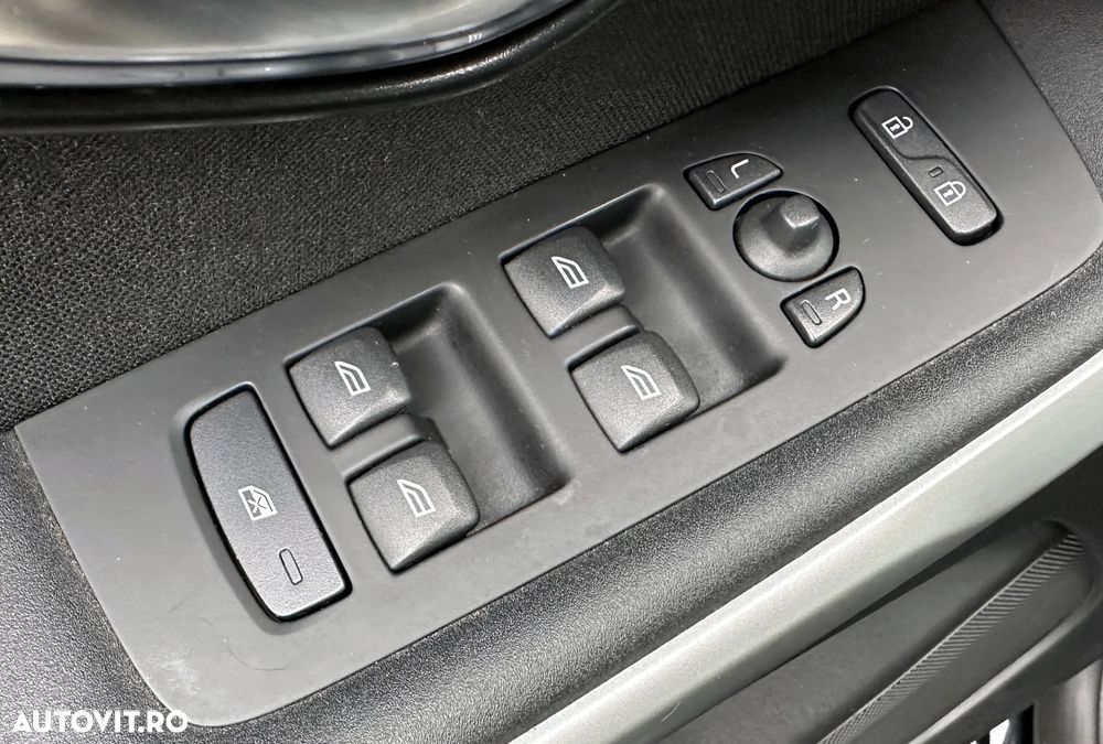 Volvo V40 - 26