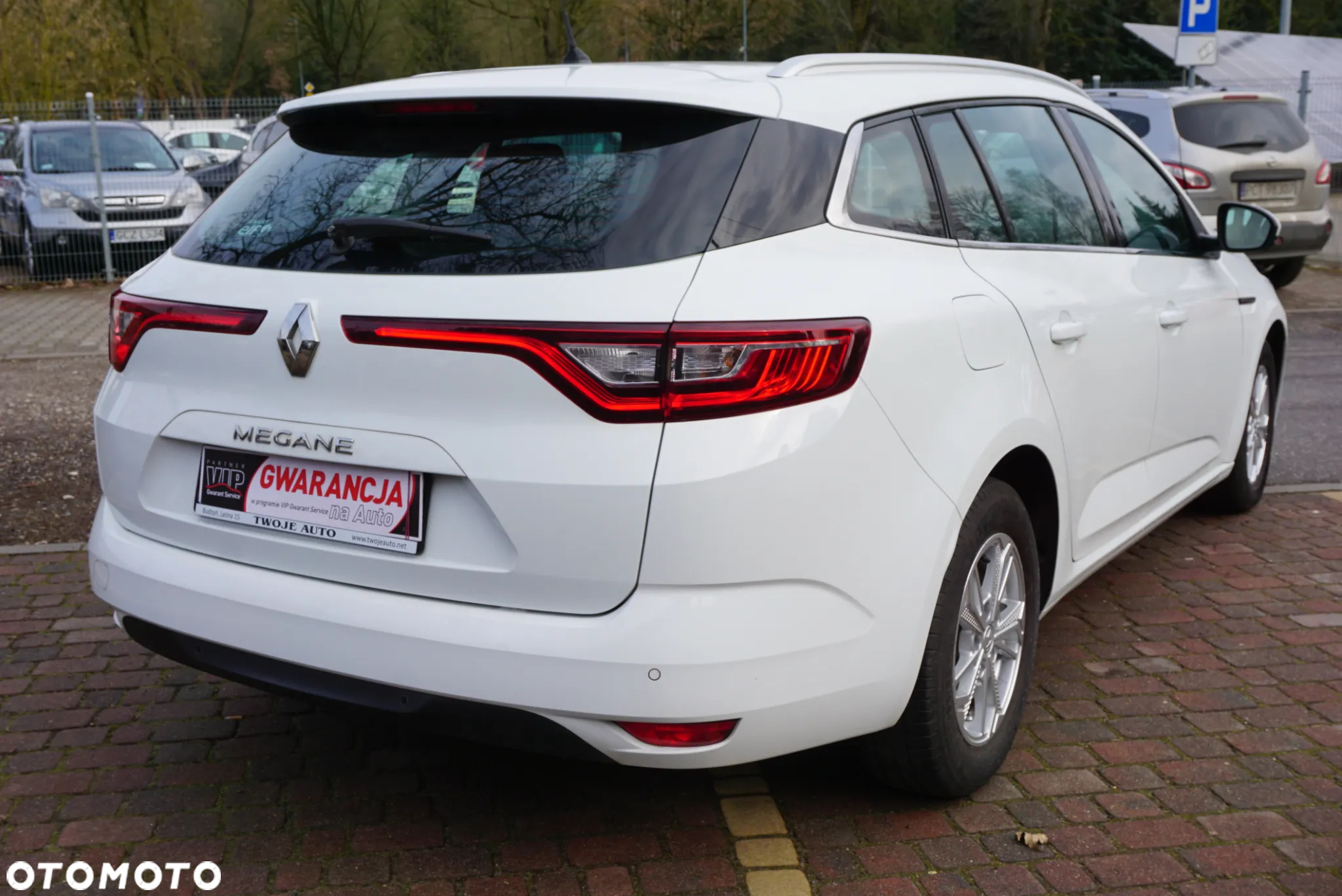 Renault Megane Grandtour ENERGY TCe 100 INTENS - 3