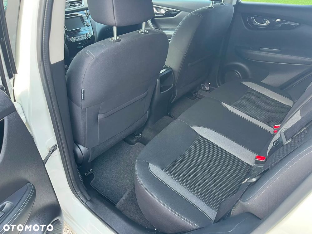 Nissan Qashqai 1.3 DIG-T Acenta - 22