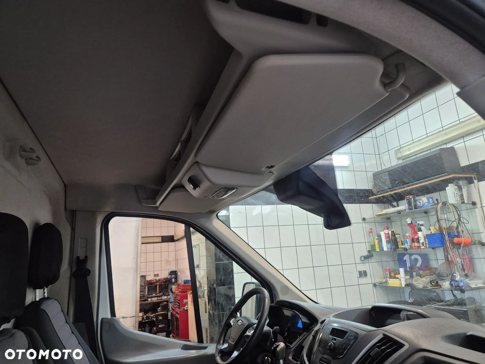 Ford TRANSIT - 11