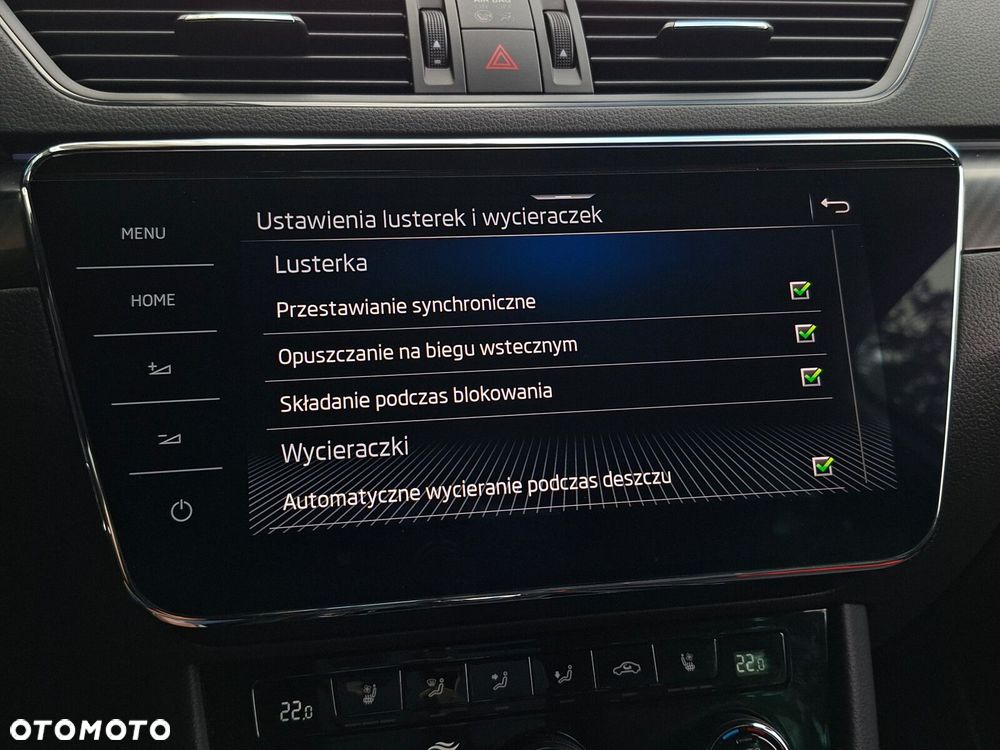 Skoda Superb 2.0 TDI SCR Sportline DSG - 32