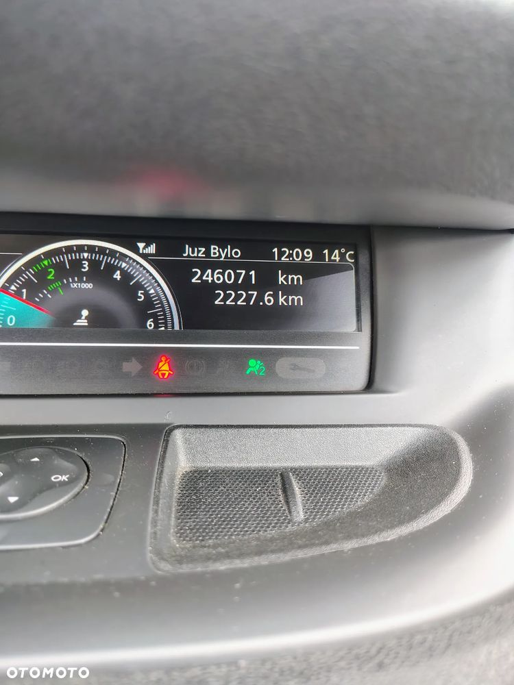 Renault Scenic 1.6 dCi Energy Limited - 27