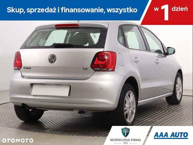 Volkswagen Polo - 6
