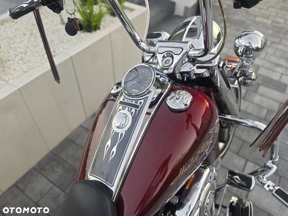 Harley-Davidson Touring Road King - 13