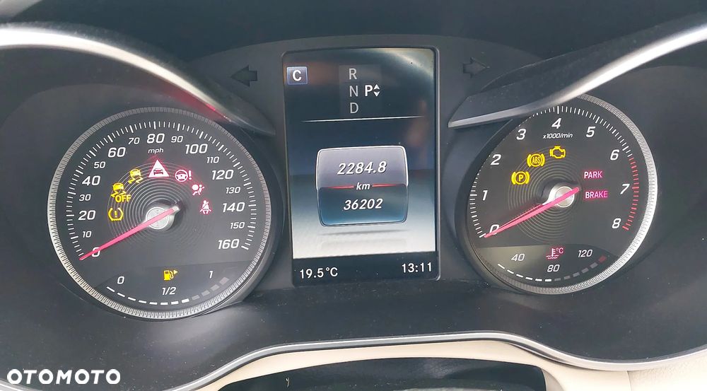 Mercedes-Benz Klasa C 300 7G-TRONIC - 10
