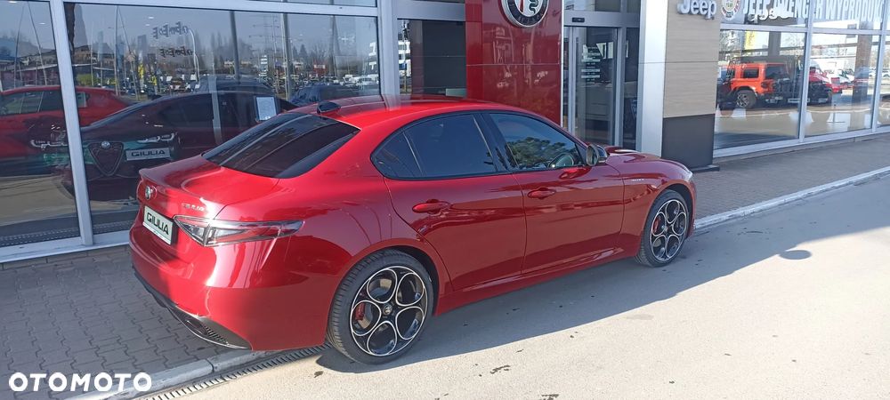 Alfa Romeo Giulia 2.0 Turbo 16V AT8 Veloce - 2